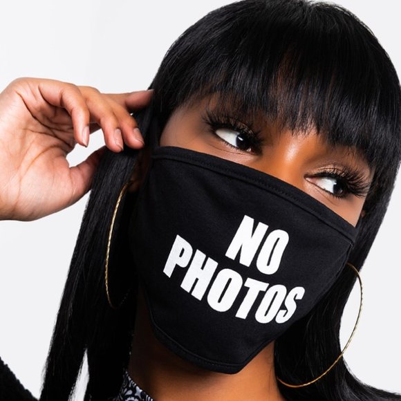 NO PHOTOS BLACK FACE MASK - Picture 1 of 2